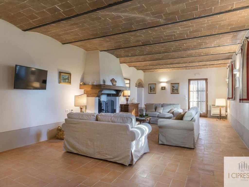 Villa I Cipressini Piscina Riscaldata Spa Toscana Pienza Bagian luar foto